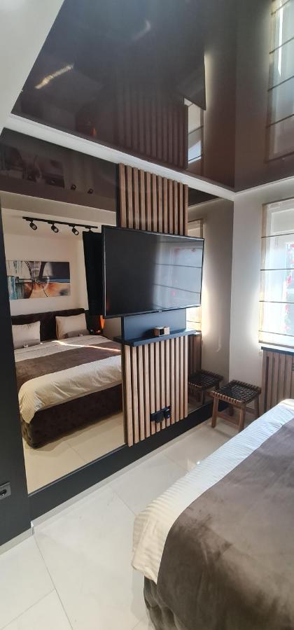 Design Apartment Platinium Spa Lux 5 Star "Havana" Completely Private Wellness & Spa Free Included Sauna & Jacuzzi & Salt Wall & Fire Place & 3D Ceilings & Business Wifi & Netflix & Keyless Code Entry & Full Smart App & Secure 2 Parking Place Ćuprija Exterior foto