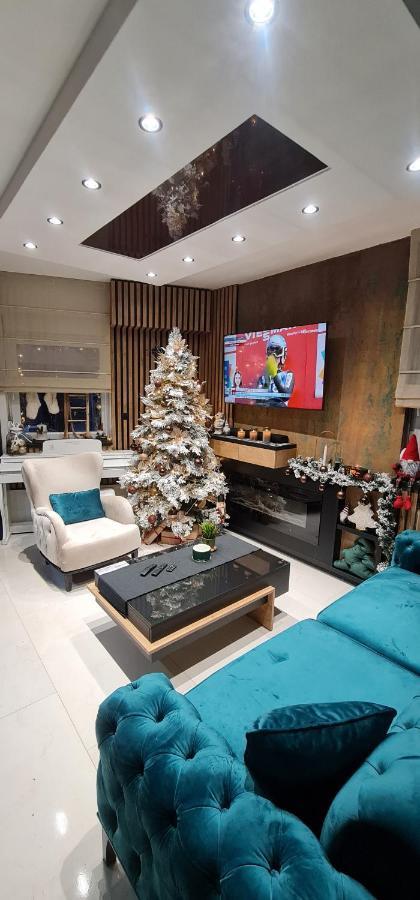 Design Apartment Platinium Spa Lux 5 Star "Havana" Completely Private Wellness & Spa Free Included Sauna & Jacuzzi & Salt Wall & Fire Place & 3D Ceilings & Business Wifi & Netflix & Keyless Code Entry & Full Smart App & Secure 2 Parking Place Ćuprija Exterior foto