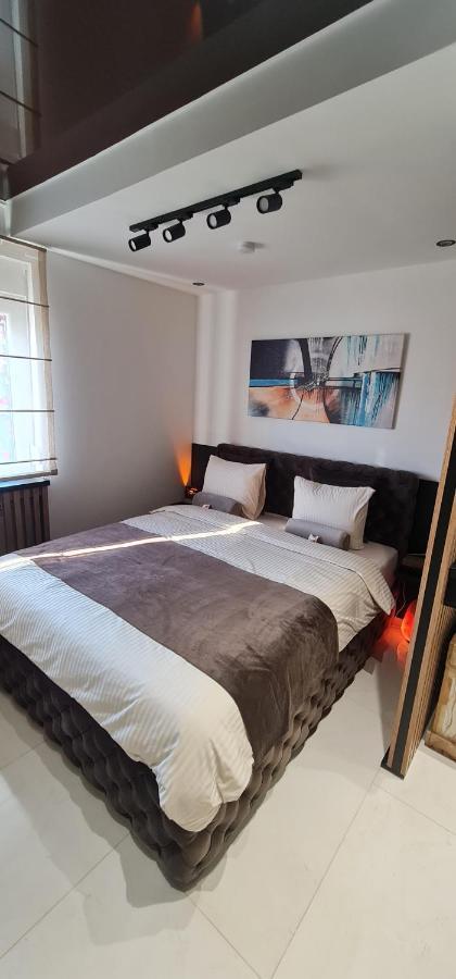 Design Apartment Platinium Spa Lux 5 Star "Havana" Completely Private Wellness & Spa Free Included Sauna & Jacuzzi & Salt Wall & Fire Place & 3D Ceilings & Business Wifi & Netflix & Keyless Code Entry & Full Smart App & Secure 2 Parking Place Ćuprija Exterior foto