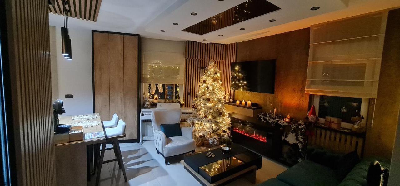 Design Apartment Platinium Spa Lux 5 Star "Havana" Completely Private Wellness & Spa Free Included Sauna & Jacuzzi & Salt Wall & Fire Place & 3D Ceilings & Business Wifi & Netflix & Keyless Code Entry & Full Smart App & Secure 2 Parking Place Ćuprija Exterior foto